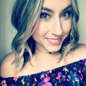 Meet your Posher, Tera